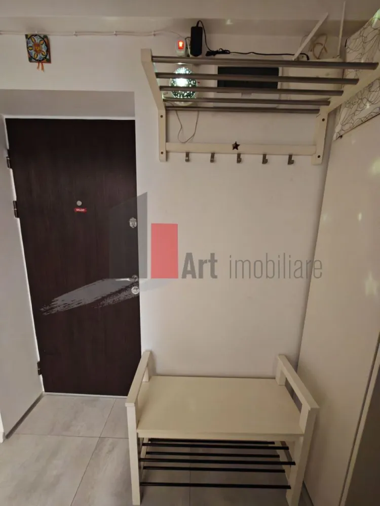 Apartament cu doua camere de vanzare -Pacii-cu centrala-mobilat si utilat