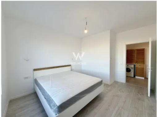 Apartament decomandat, etaj 1, bloc cu lift - loc de parcare -