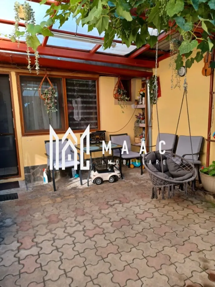 Casa 4 camere | Curte proprie | Central