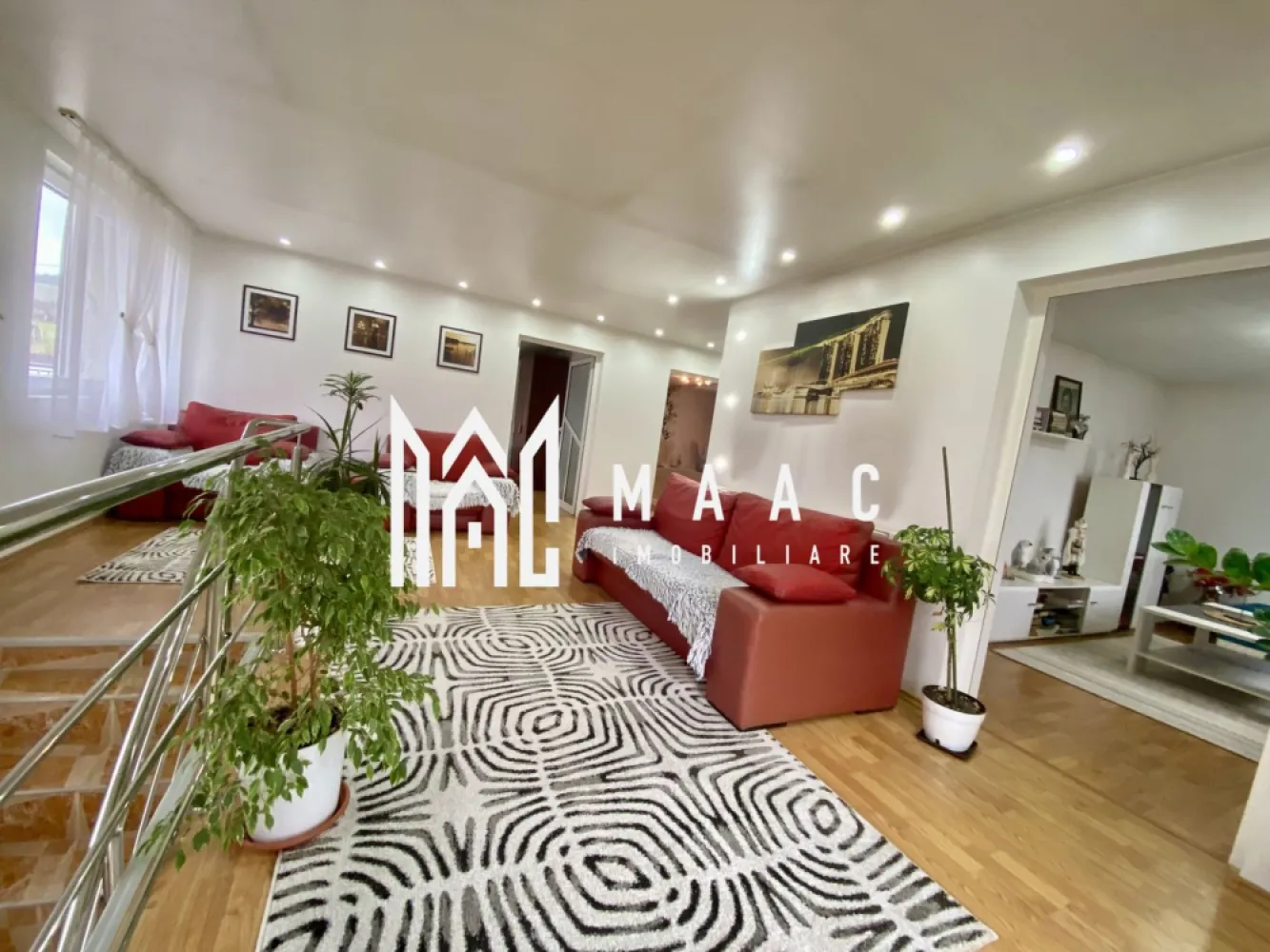 Casa individuala | 240 MPU | Teren 1200 | Talmaciu - MAAC Imobiliare va propune spre vanzare o casă individuală situata într-un cartier rezidential din Talmaciu. Proprietatea are o suprafața utilă de 240 mp, la aceasta suprafata se adauga o terasa si 2 balcoane, casa este amplasată pe un teren de 1200 mp . Are urmatoarea compartimentare : -Parter: hol, living cu acces in terasa, bucatarie separata, baie, debara si un dormitor. -Etaj: 3 dormitoare, living cu acces in balcon, baie, dessing, 2 balcoane. Exista posibilitatea sa se contruiasca inca un etaj deoarece peste primul nivel este turnata placa de beton. Propritatea este izolata termic, incalzirea se face prin centrala cu lemne, punctul de bransament la gaz este la o distanta de 200 m. Cartierul este iluminat stradal si urmeaza sa se asfalteze in viitorul apropiat. Pentru mai multe detalii precizati telefonic ca ati vazut anuntul cu ID: CP2089007 }}