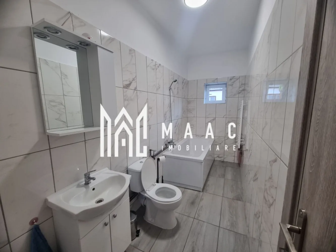 Casa 5 Camere | Curte | Pivniță | Turnișor