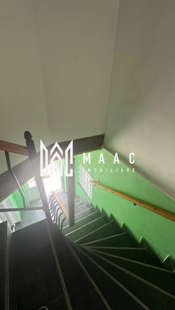 Pensiune la cheie | 229mpu/ nivel | 7 minute de centru sibiului - MAAC Imobiliare va oferă spre vanzare o pensiune complet utilata. Localizare: Sibiu Caracteristici și Dotări: Camere: 13 camere, fiecare cu baie proprie Spații comune: Bucătărie complet echipată Recepție/Bar pentru primirea oaspeților Terasă spațioasă pentru relaxare Birou/Oficiu: Spațiu dedicat pentru activitățile administrative Avantaje și Facilități: Confort: Fiecare cameră este dotată cu toate necesitățile pentru a oferi un sejur plăcut oaspeților Utilități: Pensiunea este echipată cu toate utilitățile necesare pentru funcționare, inclusiv 2 centrale proprii Siguranță: Scară de incendiu și autorizație ISU Design: Interior modern și funcțional, potrivit pentru o experiență turistică de calitate Oportunitate de Investiție: Profitabilitate: Ideală pentru investiție în domeniul turismului, având potențial ridicat datorită numărului mare de camere și facilităților oferite Localizare: Situată într-o zonă atractivă din Sibiu, care atrage turiști pe tot parcursul anului Pentru mai multe informații sau pentru a programa o vizionare, nu ezitați să ne contactați, specificand ID: CP2083185 }}