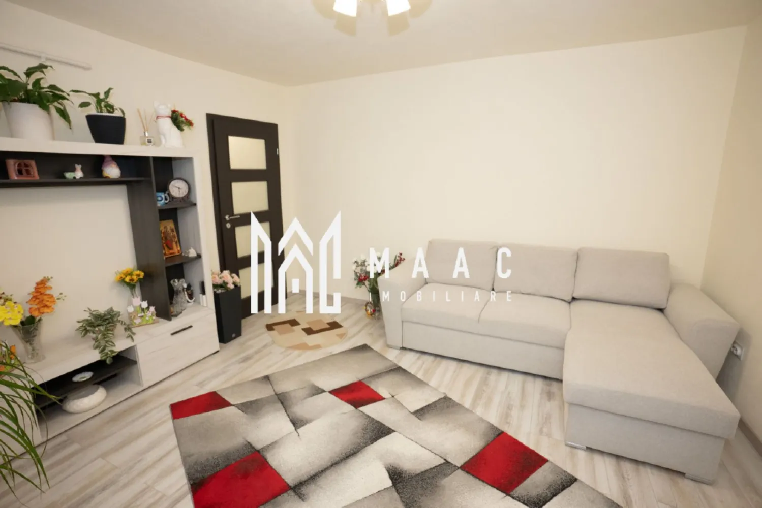 Apartament de vânzare cu două camere etaj 2 zona Gării