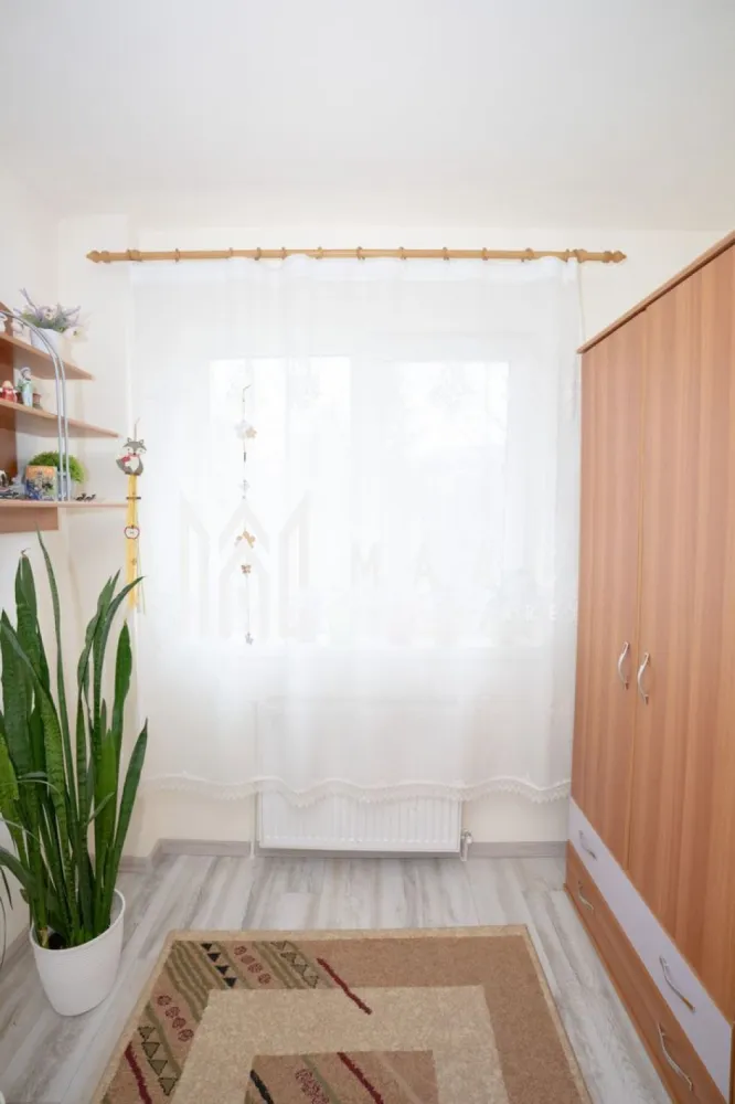 Apartament de vânzare cu două camere etaj 2 zona Gării