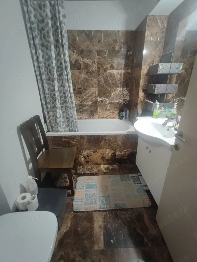 Ag BRASADAS vinde ap. 3 cam. in Complexul Newton Tătărași. - Agenția BRASADAS vinde apartament cu 3 camere, 2 bai, tip open space, 1 balcon tip loje situat în Complexul NEWTON Tatarasi. etajul 4 din 11 cu lift.

Orientare sud înspre curtea interioara .

Pentru mai multe oferte accesați www.brasadas.com