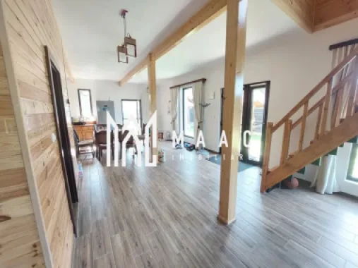 Casă de vacanță I Valea Avrigului I Casă Verde