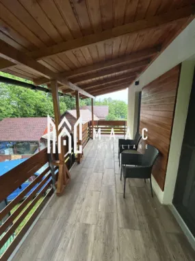 Casă de vacanță I Valea Avrigului I Casă Verde