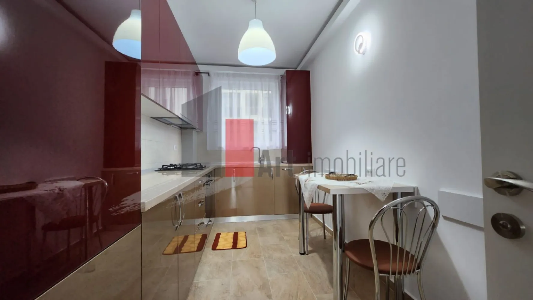 APARTAMENT 3 CAMERE LUX FLOREASCA - Va oferim spre vanzare un apartament de 3 camere decomadate situat in zona Floreasca.
 Se afla intr-un bloc de apartamente construit in anul 2022,la etajul 4 din 9 si detine o 
suprafata de70mp si terasa de 8mp.
 Apartamentul este format din living , 2 dormitoare , bucatarie ,baie, hol, terasa. 
 Apartamentul se vinde mobilat si utilat. 
 Apartamentul are loc de parcare in subsolul blocului inclus in pret.
 In apropiere se afla complexul Promenada si metroul Aurel Vlaicu.
 Pentru alte detalii sau imformatii va rugam sa ne contactati la 0722 371 033.