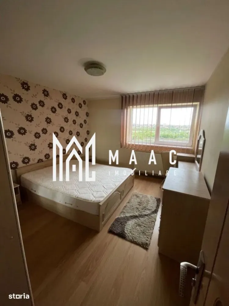 Apartament 4 camere | 100 MPU | Balcon | Decomandat | Strand - MAAC Imobiliare va prezinta un apartament cu 4 camere, balcon, 100mp in zona Ștrand. Detalii principale: Suprafață utilă: 100mp Structură: Apartament pe două nivele (etaj + mansardă) Orientare: Sud-vest, cu priveliște splendidă spre munți An construcție: 2012 Etaj: 6 Compartimentare: Primul nivel (60mp): Hol primitor. Baie complet utilată: Modernă și funcțională, cu toate facilitățile necesare. Living generos open-space cu bucătăria. Două dormitoare: Luminoase și spațioase. Balcon închis. Al doilea nivel (mansardă, 40mp): Dormitor: Dotat cu un șemineu electric, creând o atmosferă caldă și primitoare. Baie complet utilată. Facilități și avantaje: Proximitate: La doar 10 minute de zona centrală a Sibiului. Acces facil: Aproape de mijloacele de transport în comun, supermarket-uri și farmacie. Pentru mai multe detalii precizați telefonic că ati văzut anunțul cu ID: CP2027584 }}