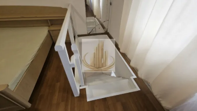 Apartament cu 2 camere de vânzare la casa in curte comuna