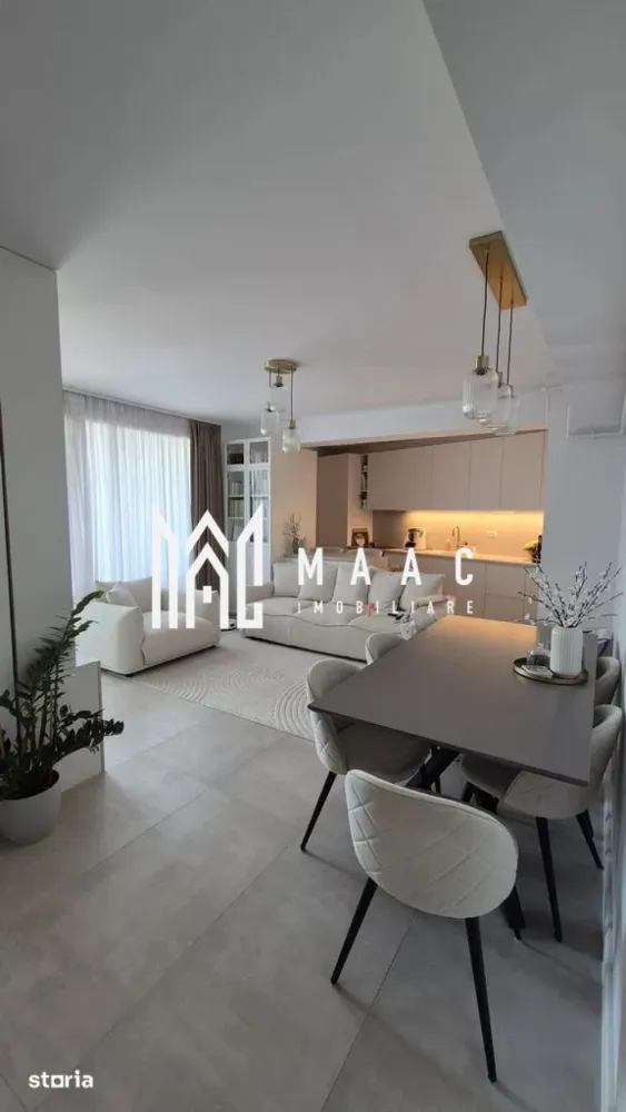 Apartament 3 camere | 77 MPU | Etaj 3 | Parcare | Evolution - MAAC Imobiliare vă prezintă un apartament modern cu 3 camere, amenajat cu bun gust și materiale de calitate, situat într-un imobil nou. Locuința se vinde complet mobilată și utilată, fiind pregătită pentru mutare imediată, fără investiții suplimentare.

Compartimentare:
Living cu bucătărie open space, aproximativ 26.5 mp
2 dormitoare luminoase, de aproximativ 14.5 mp fiecare
2 băi, dintre care una cu duș walk-in și una cu cadă elegant amenajată
Hol 
Debara pentru depozitare
Balcon mic destinat depozitării
Balcon mare, închis cu sticlă.

Dotări și finisaje:
Mobilier realizat pe comandă
Bucătărie complet utilată, cu electrocasnice incluse
Încălzire în pardoseală și sistem modern de încălzire
Iluminat ambiental
Spații de depozitare

Avantaje:
Compartimentare practică, fără spații pierdute
Balcon închis, utilizabil pe tot parcursul anului
Loc de parcare exterior inclus.
Apartamentul este ideal atât pentru locuit, cât și pentru investiție.

Pentru mai multe detalii precizati telefonic ca ati vazut anuntul cu ID: CP3072213