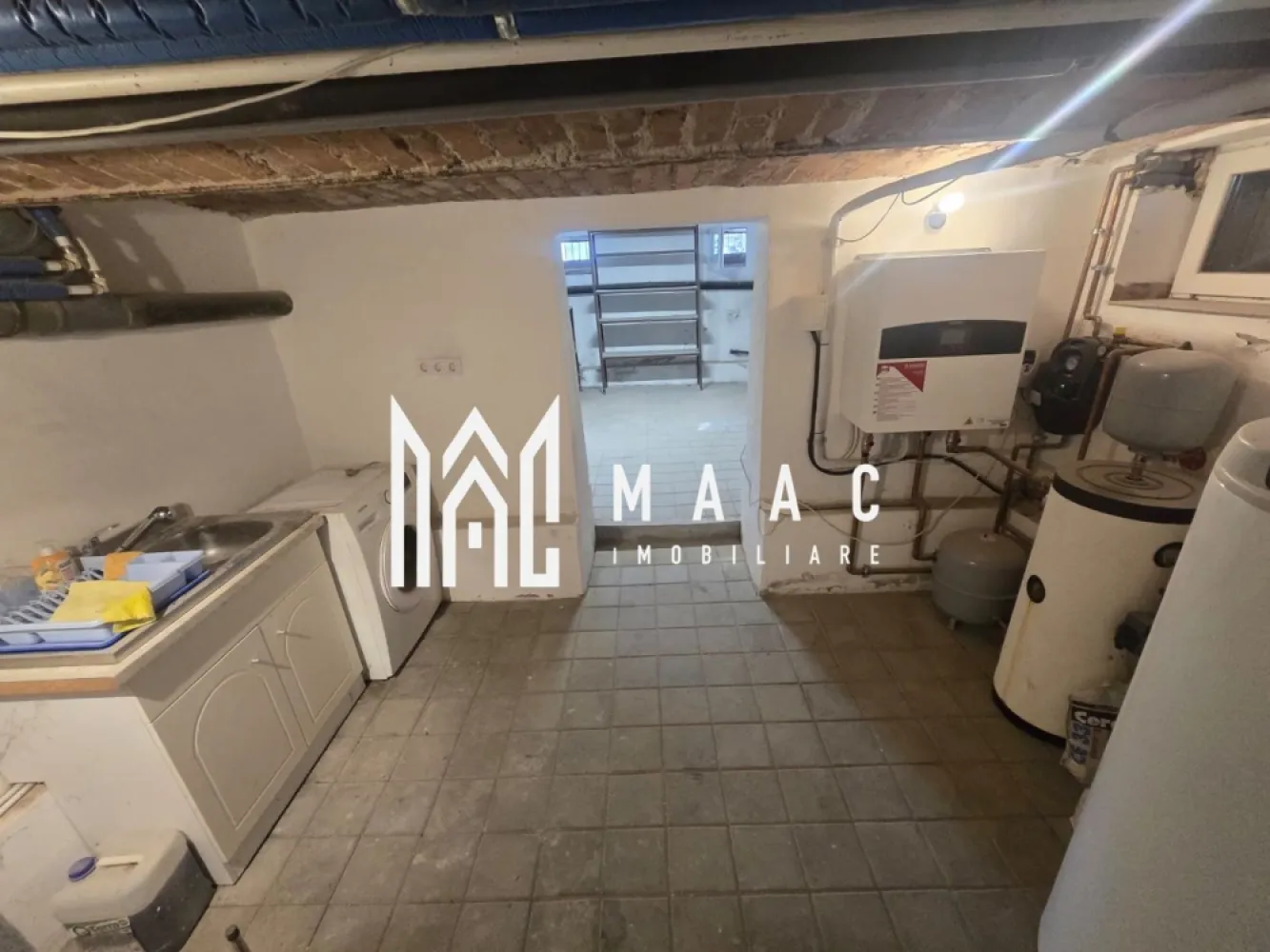 Casa moderna 4 camere 500 teren zona Terezian