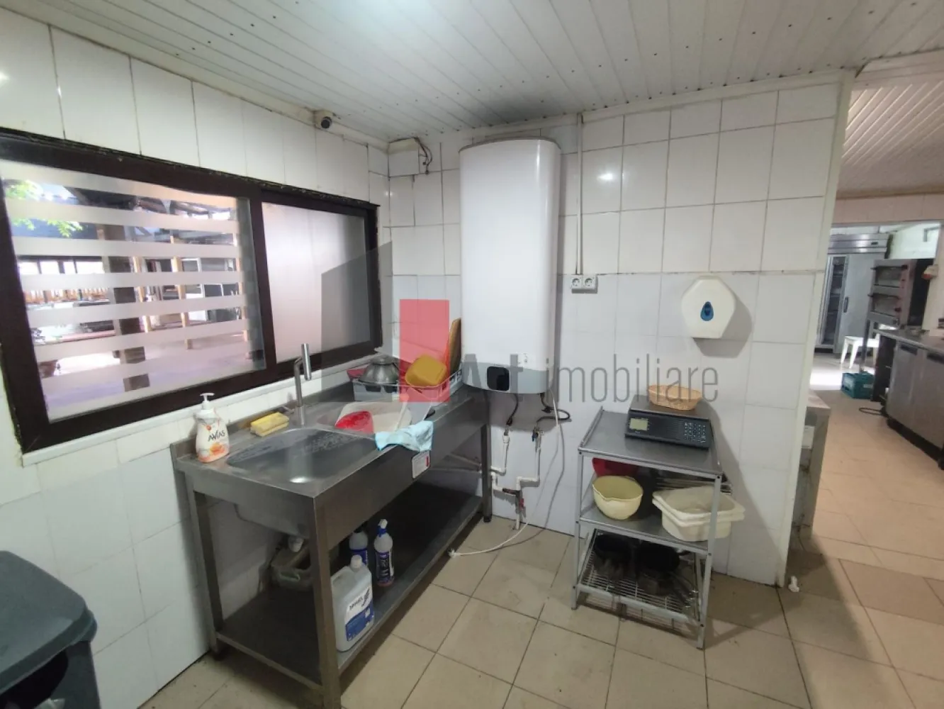Spatiu comercial de inchiriat in zona Berceceni (Bulevard)