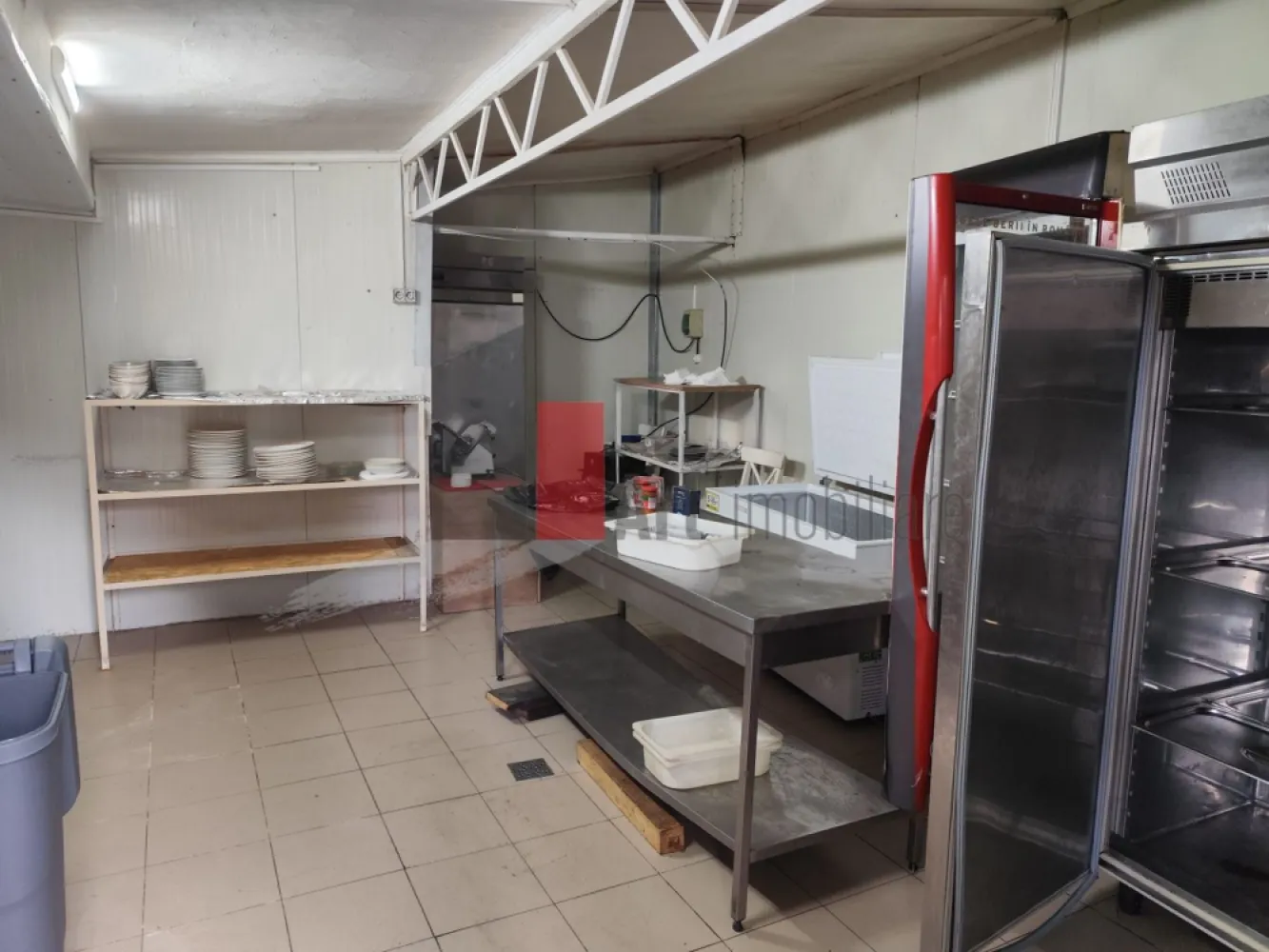 Spatiu comercial de inchiriat in zona Berceceni (Bulevard)