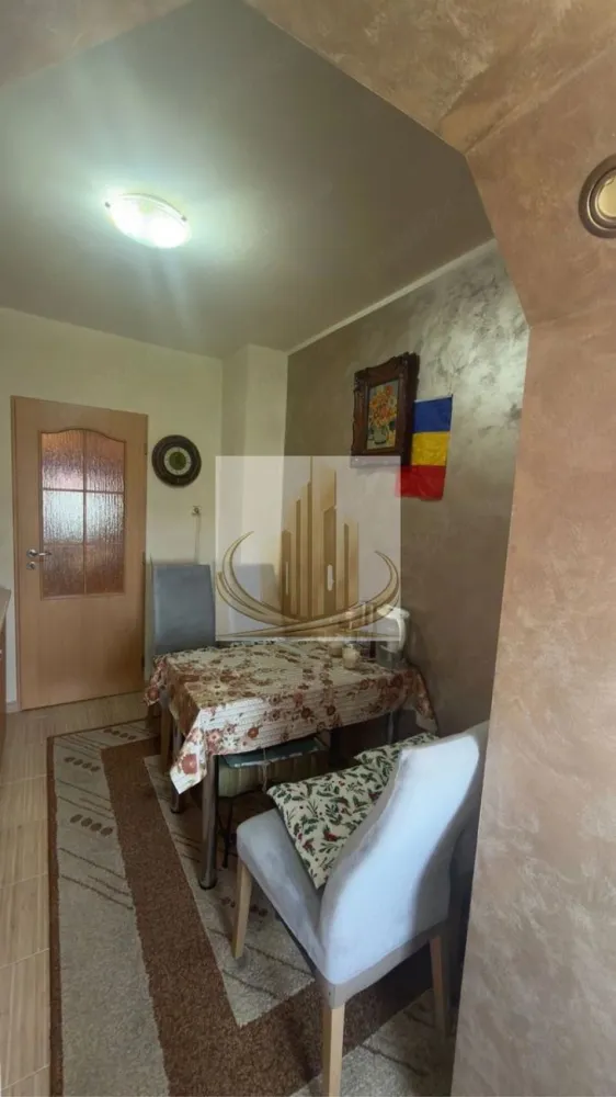 De vanzare Apartament 2 camere Aradului