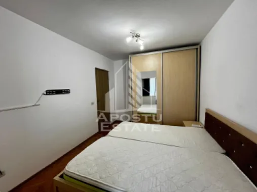 Apartament 3 camere de vanzare, etaj 2, zona Lipovei, Timisoara