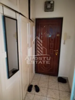 Apartament 1 camera de vanzare, zona Circumvalatiunii, Timisoara