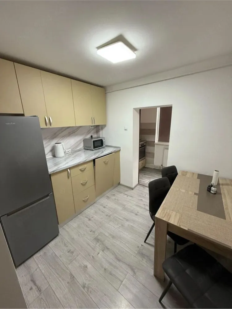 De Inchiriat apartament spatios, Tiglina 3, 500 euro