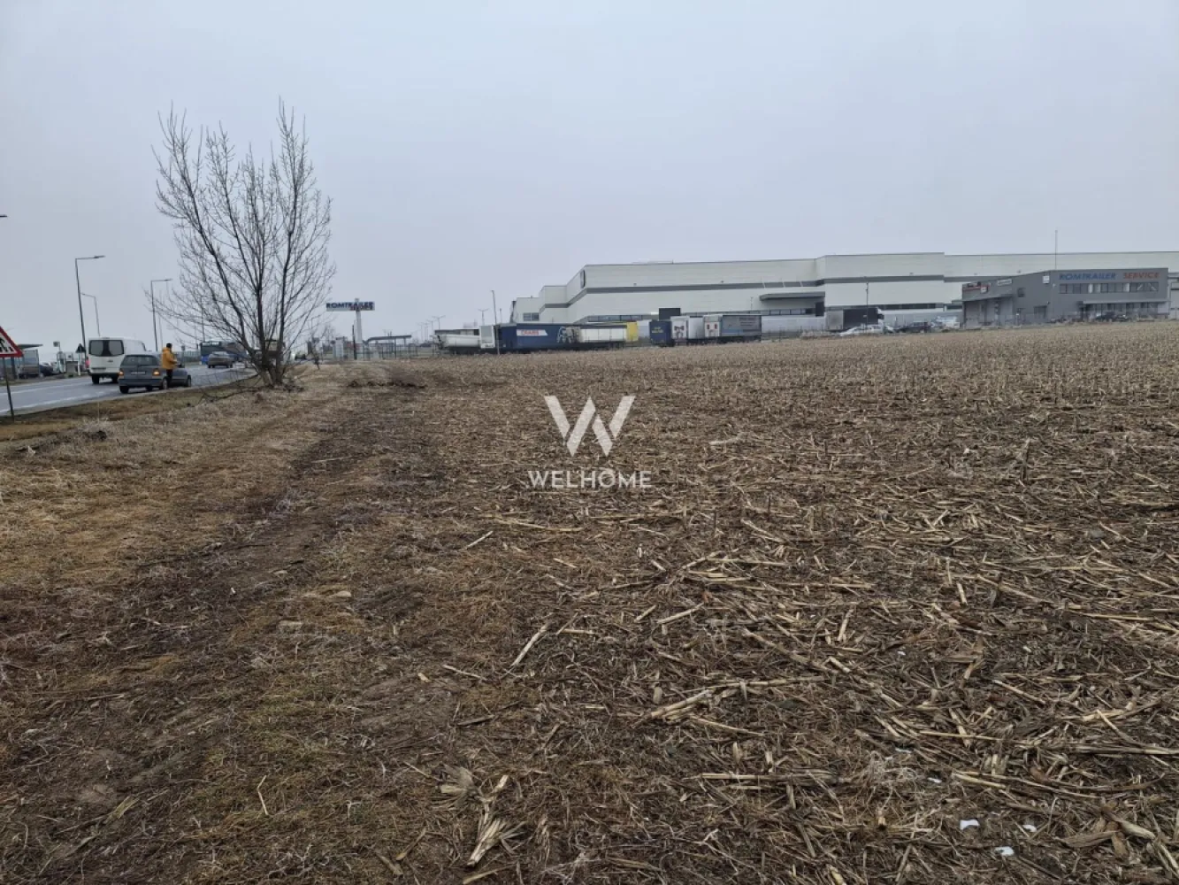 Teren industrial de vânzare , Sibiu– Zona Industrială Vest, 20.800 mp - Oportunitate excelentă pentru investiție sau dezvoltare industrială/logistică!

Se oferă spre vânzare teren situat în Zona Industrială Vest
 -totală de 20.800 mp
- deschidere generoasă de 98 metri liniari
- ideal pentru hale industriale, depozite, producție, logistică sau parc comercial.

Avantaje principale:
Poziționare strategică în una dintre cele mai dezvoltate zone industriale
Acces facil pentru trafic greu și transport logistic
Deschidere mare la drum – 98 ml, ideală pentru multiple căi de acces și compartimentare eficientă
Transformator de curent electric la limita proprietății – avantaj major pentru reducerea costurilor și rapiditatea racordării
Teren potrivit pentru investiții cu randament ridicat
Zonă în continuă dezvoltare, cu infrastructură industrială existentă

Proprietatea oferă multiple posibilități de dezvoltare și reprezintă o alegere excelentă atât pentru utilizare proprie, cât și pentru investiție pe termen lung.

Pret: 80 euro/mp, negociabil