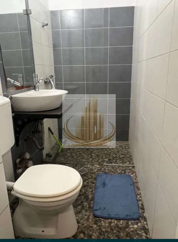 🏡Apartament modern, 2camere, zona centrala - 🏡Grand Mobilis Imobiliare va propune spre închiriere un apartament cu 2 camere semidecomandat, situat într-o zonă excelentă, aproape de Universitatea Politehnica și Universitatea de Vest, pe strada Victor Babeș.

Apartamentul este luminos, călduros și are cheltuieli mici de întreținere. Dispune de aer condiționat și este proprietate proprie. Locație ideală, la doar 10–15 minute de mers pe jos până în centru.

Disponibil imediat!

Pentru mai multe detalii și vizionare, contactați-ne!
