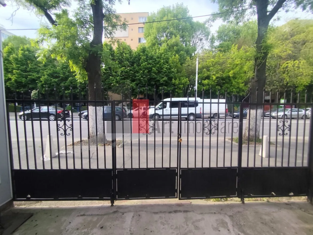 Spatiu comercial de inchiriat in zona Berceceni (Bulevard)