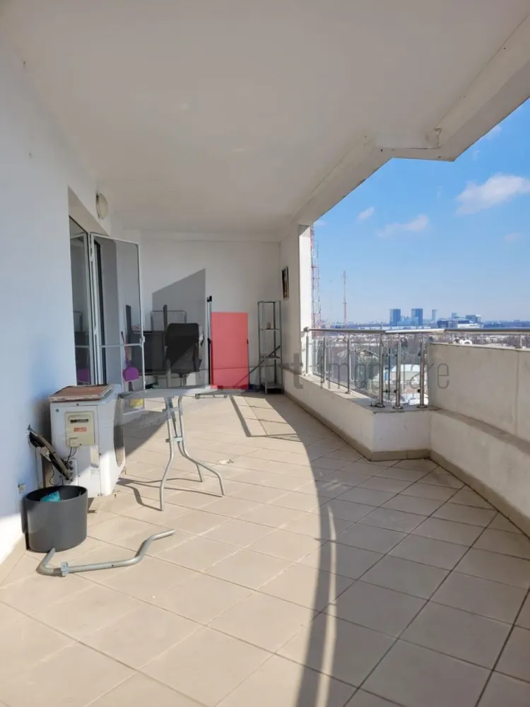 Apartament cu 2 camere de inchiriat-Bucurestii Noi-Jiului-cu centrala