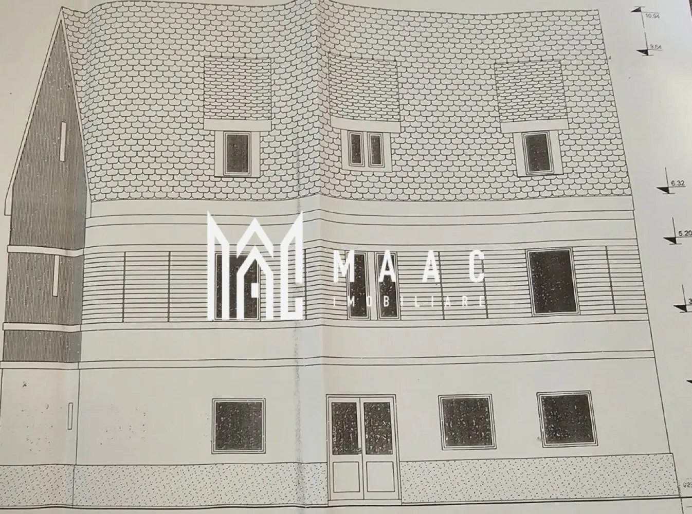 Oportunitate Rara | Imobil P+E+M - 109mp / Nivel | Central - Oportunitate de Investiție | Imobil Individual cu Potențial Ridicat de Dezvoltare în Zona Centrală a Sibiului Detalii Tehnice: Tip de Proprietate: Casă / Vilă Disponibilitate: Imediată Stare Interior: Necesită renovare Suprafață Utilă: 109.0 mp Suprafață Construită (Desfășurată): 155.0 mp Suprafață Teren: 155.0 mp Tip Construcție: Cărămidă Număr Etaje Clădire: 2 Acoperiș: Țiglă Stadiu Construcție: Necesită renovare Mansardă: Da Pod: Da Potențialul Investițional: Proprietatea este imediat disponibilă pentru achiziție. Aprobată de Direcția Județeană de Cultură pentru transformare în pensiune cu regim de înălțime P+E+M. Păstrează integritatea arhitecturală și istorică a zonei centrale a Sibiului. Cu mansardă și pod, oferă oportunități extinse de amenajare. Beneficii Suplimentare: Acces facil la mijloacele de transport și facilități locale. Această proprietate reprezintă o oportunitate excepțională pentru investitori oferind un cadru perfect pentru dezvoltare și maximizarea potențialului său. Vă invităm să ne contactați mentionand CP1885192 pentru mai multe informații și pentru a explora posibilitățile de transformare a acestei proprietăți într-un proiect de succes! }}