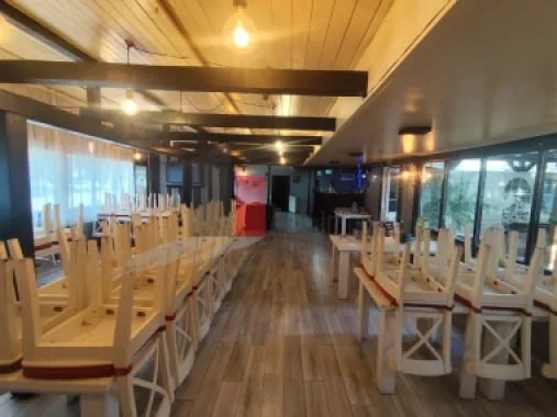 Spatiu comercial de inchiriat in zona Berceceni (Bulevard)