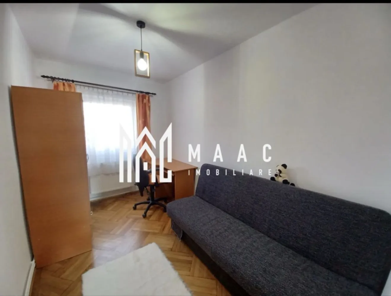 Apartament 3 camere | Etaj 1 | 70 MPU | Central
