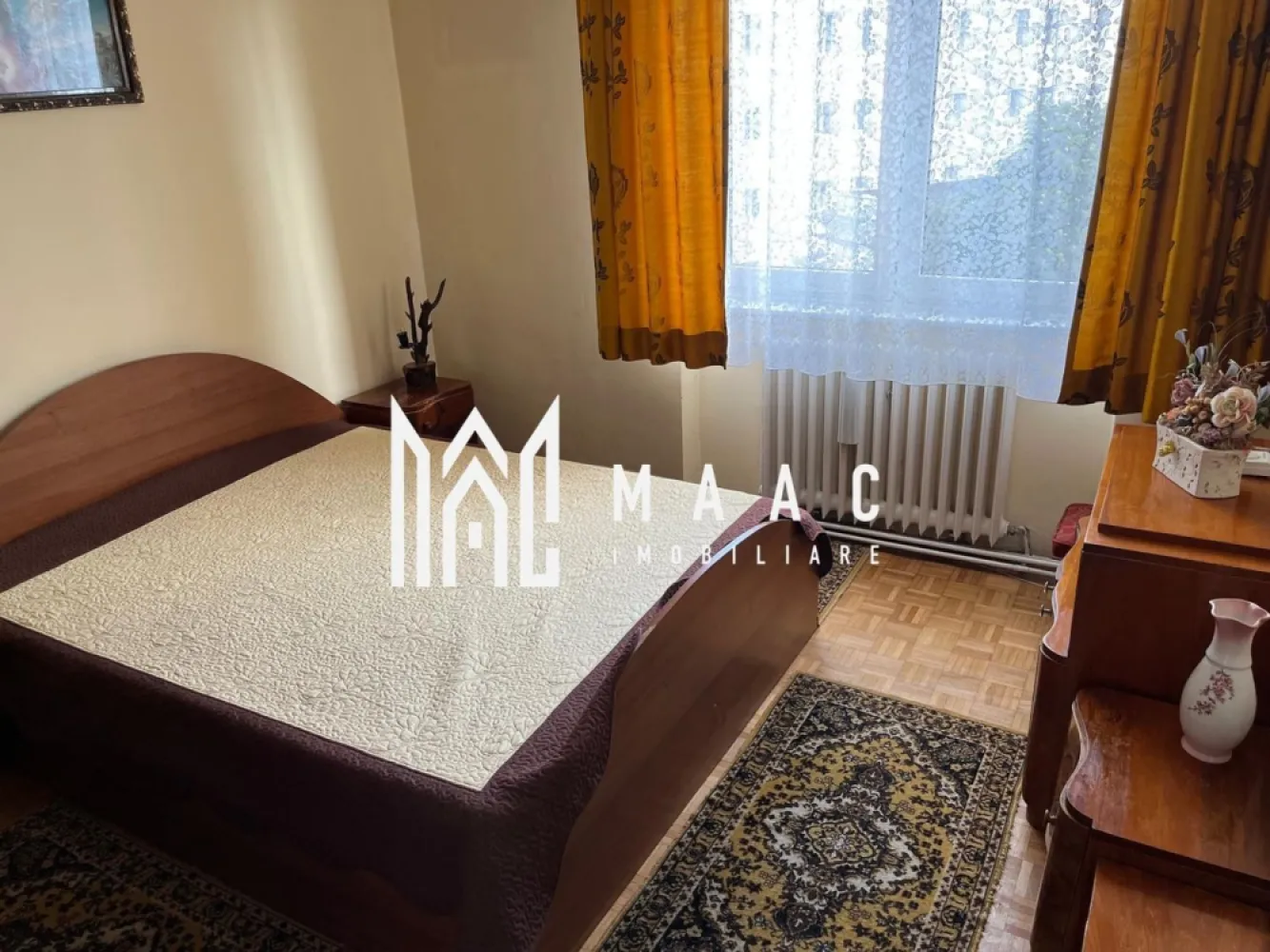 Apartament 2 camere I Decomandat I Etajul 2 I vizavi de poliție Pe Milea - MAAC imobiliare va propune spre închiriere un apartament situat la etajul 2 lângă Poliție pe strada Vasile Milea 
Compus din 1 dormitor ,1 living ,Bucatrie separată ,Baie 
 Pentru mai multe detalii precizați ca ați văzut anunțul cu ID CP3080673