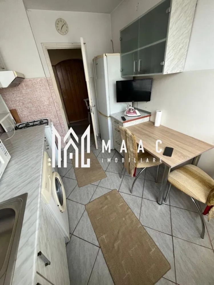 Apartament 2 camere I Decomandat I Etajul 2 I vizavi de poliție Pe Milea