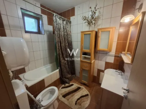 Casa individuala intima cu teren mare in Avrig, Sibiu