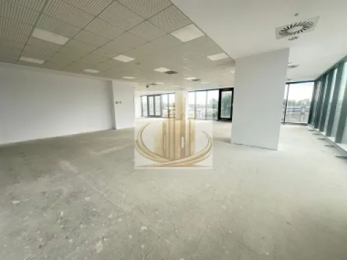 Spațiu comercial premium de mari dimensiuni – Fabrik Residence |