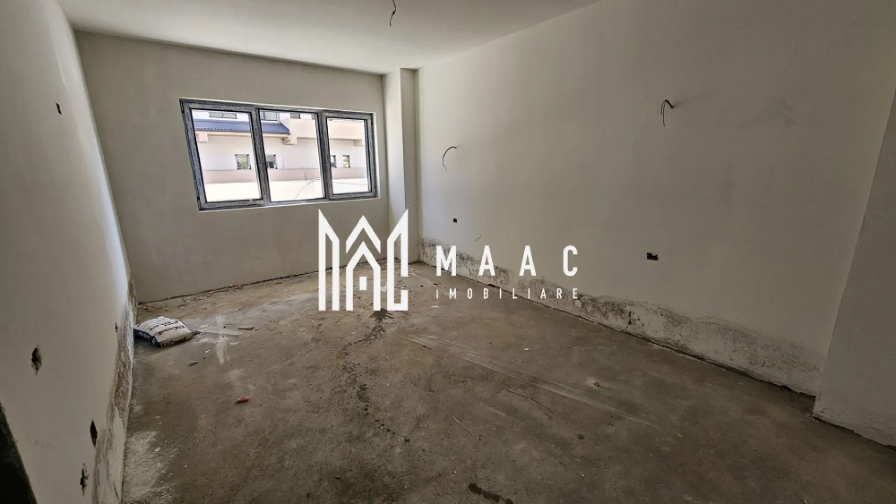 Apartament 2 camere cu predare la Cheie | Bulevard | ID-MO117 - MAAC Imobiliare vă propune spre vânzare un apartament cu 2 camere si o terasa generoasa, cu predare la cheie ( in curs de finisare) si loc de parcare exterior, pozitionata la parterul inalt al unui bloc nou P+7 pe Bulevardul Dem Radulescu. PREȚ 89.000| Apartamentul este compus din: -living cu acces la terasa -dormitor -bucătărie închisă cu acces la terasa -baie cu geam -terasa spatioasa (aproximativ 40 mp) Apartamentul se va preda finisat la cheie,(glet,lavabil,parchet, gresie,obiecte sanitare), cu incalzire in pardoseala. MAAC Imobiliare vine în sprijinul dumneavoastră cu: -Consultanță imobiliară -Consiliere juridică -îndrumare financiară -Atenție, respect și corectitudine Sunați acum pentru a programa o vizionare! - CP2777150 }}