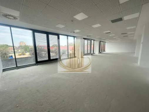 Spațiu comercial premium de mari dimensiuni – Fabrik Residence |