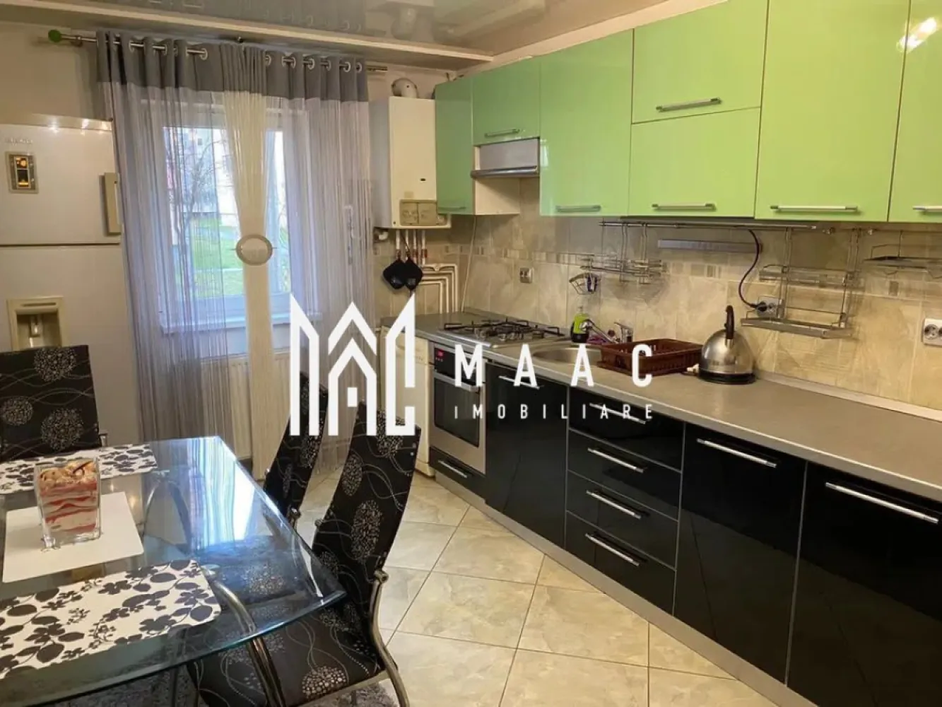 Apartament 3 Camere I Decomandat I Parter Inalt I Turnisor