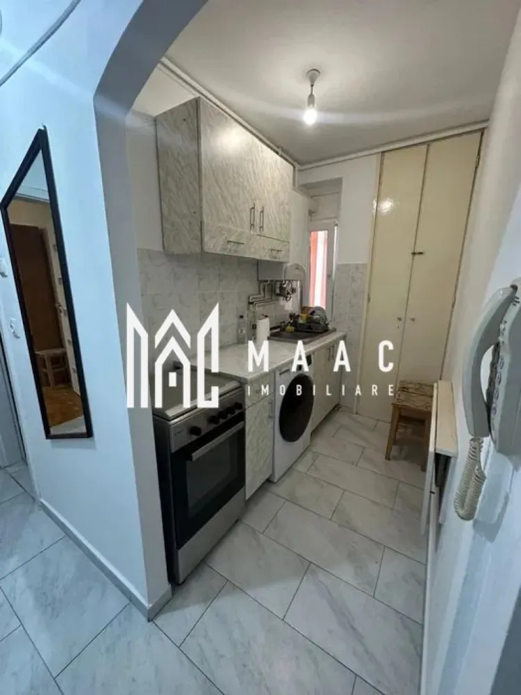 Apartament 2 Camere I Etaj 4 I Mobilat I zona Cedonia
