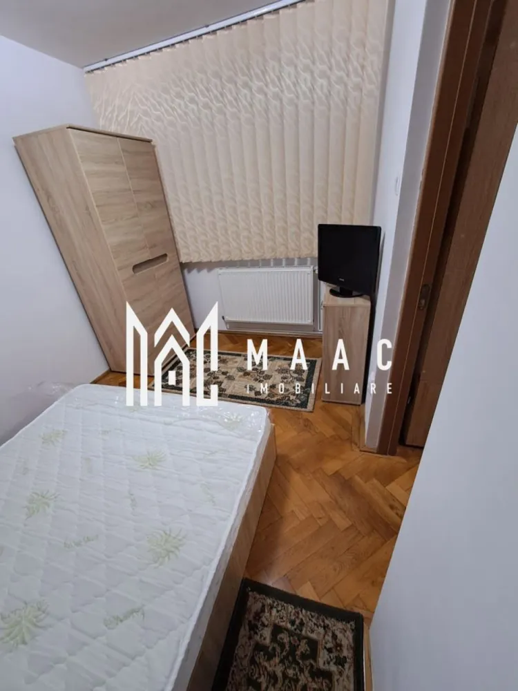 Apartament 2 camere de inchiriat | Zona Mihai Viteazu - MAAC Imobiliare vă propune spre închiriere un apartament cu 2 camere, situat în zona Mihai Viteazu, una dintre cele mai apreciate și bine conectate zone ale orașului Sibiu.

Proprietatea este amplasată la etajul 3 al unui imobil bine întreținut și se remarcă printr-o compartimentare practică și un ambient plăcut. Apartamentul dispune de un living spațios și luminos, un dormitor confortabil, bucătărie complet utilată și o baie modernă, toate amenajate cu bun gust.

Un avantaj important al locuinței îl reprezintă balconul, ideal pentru momente de relaxare sau pentru a vă bucura de aer liber.

Zona Mihai Viteazu oferă acces rapid către centre comerciale, supermarketuri, instituții de învățământ, mijloace de transport în comun și alte puncte de interes, fiind ideală atât pentru cupluri, cât și pentru persoane active.

Pentru mai multe informații sau pentru a programa o vizionare, nu ezitați să contactați echipa MAAC Imobiliare. Suntem aici să vă ajutăm să găsiți locuința potrivită! 
Va rugam sa specificati CP3082450
