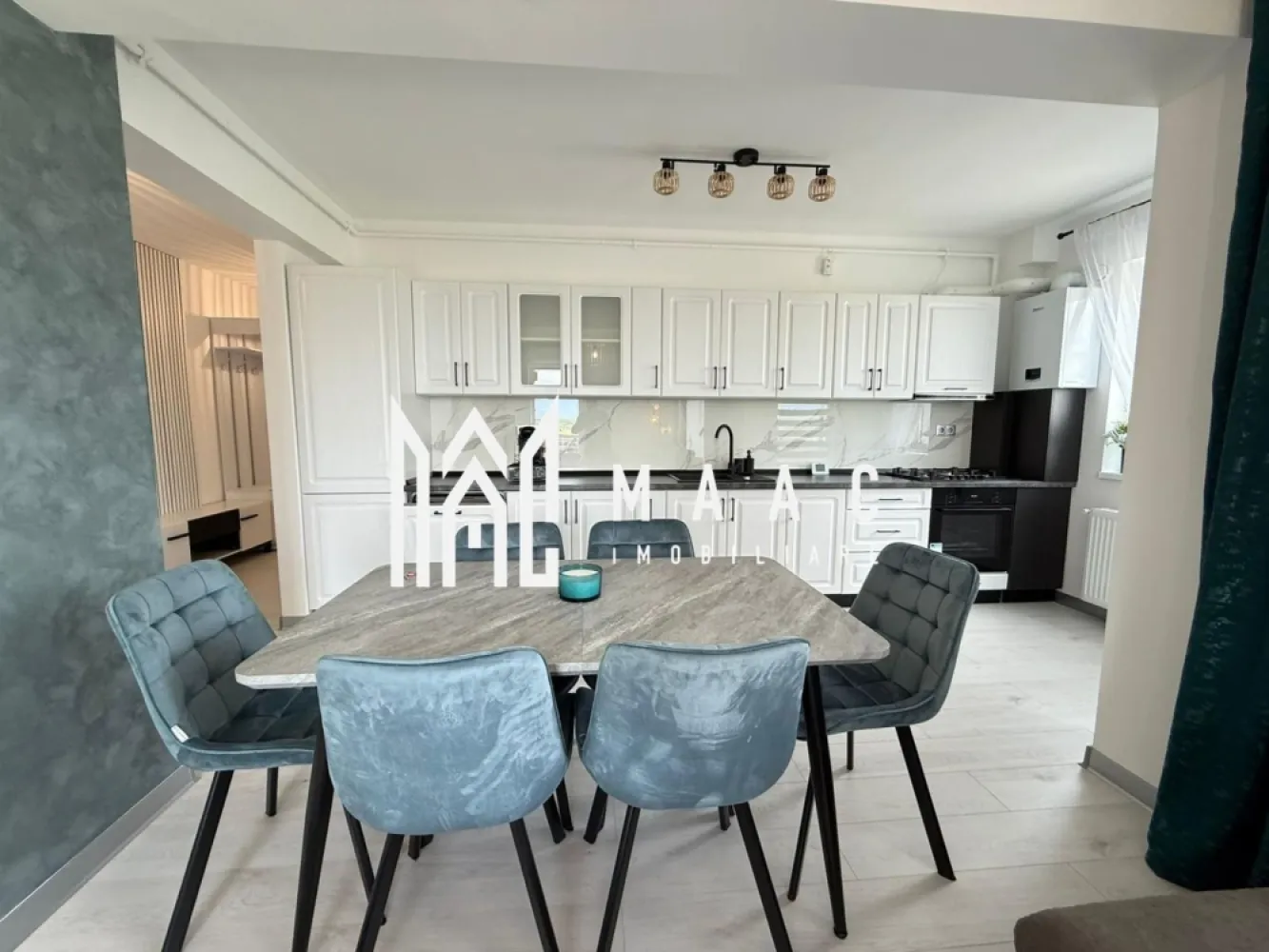 Apartament 3 camere nou | Balcon | Parcare | M. Viteazu
