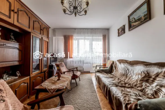 79.900 € | Vlaicu (între UTA și Lebăda) | 2 camere decomandat | lift