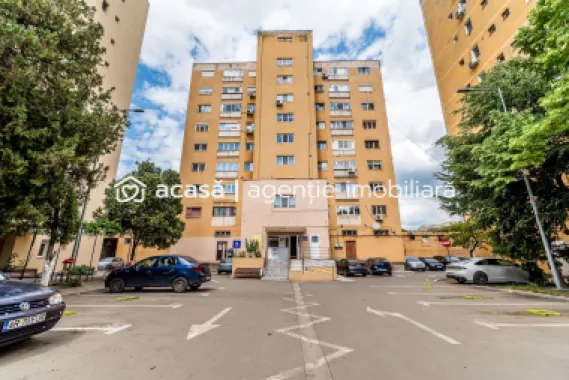 79.900 € | Vlaicu (între UTA și Lebăda) | 2 camere decomandat | lift