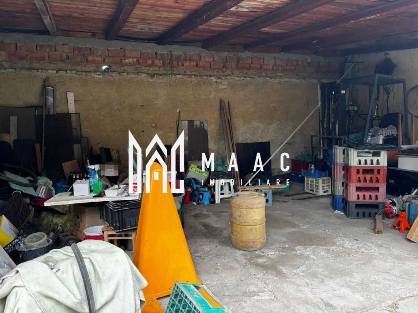 Casă individuală | Teren 1.652 mp | Curte liberă 846 mp | Șura Mica