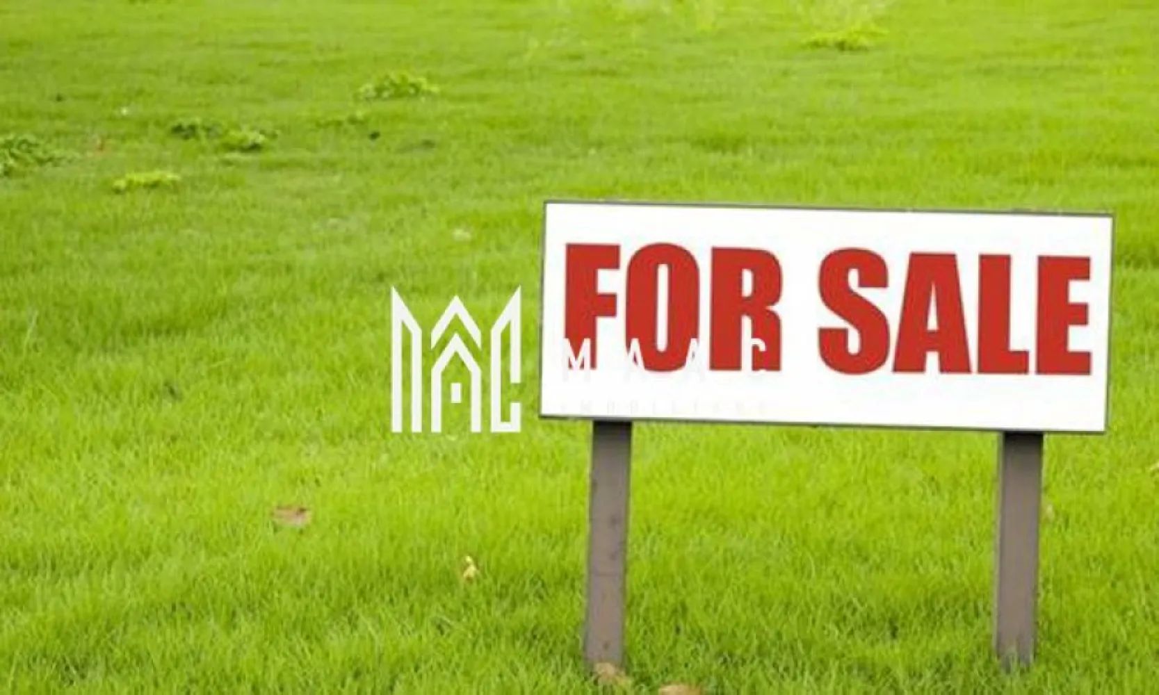 Teren extravilan | 12.300 mp | Zona Dedeman - MAAC Imbobiliare va ofera spre vânzare o parcelă compactă de teren cu o suprafață generoasă de 12,300 metri pătrați, având o deschidere impresionantă la drum de 70 de metri. Acest teren reprezintă o oportunitate unică și vine cu următoarele caracteristici deosebite: Suprafață Generoasă: Cu o suprafață de 12,300 metri pătrați, acest teren oferă un potențial vast pentru diverse proiecte și dezvoltări. Deschidere la Drum: Parcela are o deschidere generoasă la drum de 70 de metri, facilitând accesul și utilizarea în scopuri variate. Proprietar Unic: Terenul are un singur proprietar, ceea ce facilitează procesul de achiziție și transferul de proprietate. Documente în Ordine: Este intabulat la Cartea Funciară, asigurându-vă că tranzacția se va desfășura în conformitate cu legile în vigoare. Locație Excelentă: Acest teren se află în apropierea blocurilor de locuințe de la Avantgarden (după Dedeman), fiind situat într-o zonă cu dezvoltare în creștere și cu acces ușor la facilități comerciale, școli, transport public și multe altele. Potențial de Dezvoltare: Datorită dimensiunilor sale considerabile și a deschiderii la drum, terenul oferă oportunități ample pentru dezvoltări rezidențiale, comerciale sau industriale. Pentru mai multe informații sau pentru a programa o vizionare, nu ezitați să ne contactați, specificand ID CP1789575. }}