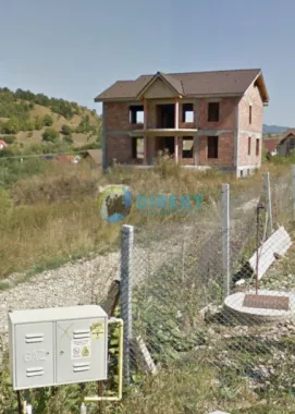 Casă la roșu de vânzare – Strada Ghinzii