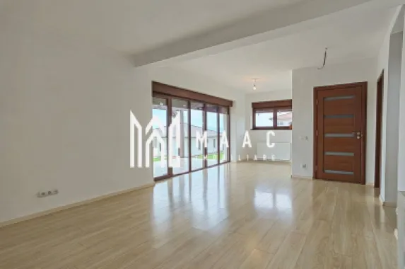 Logo MAAC IMOBILIARE logo