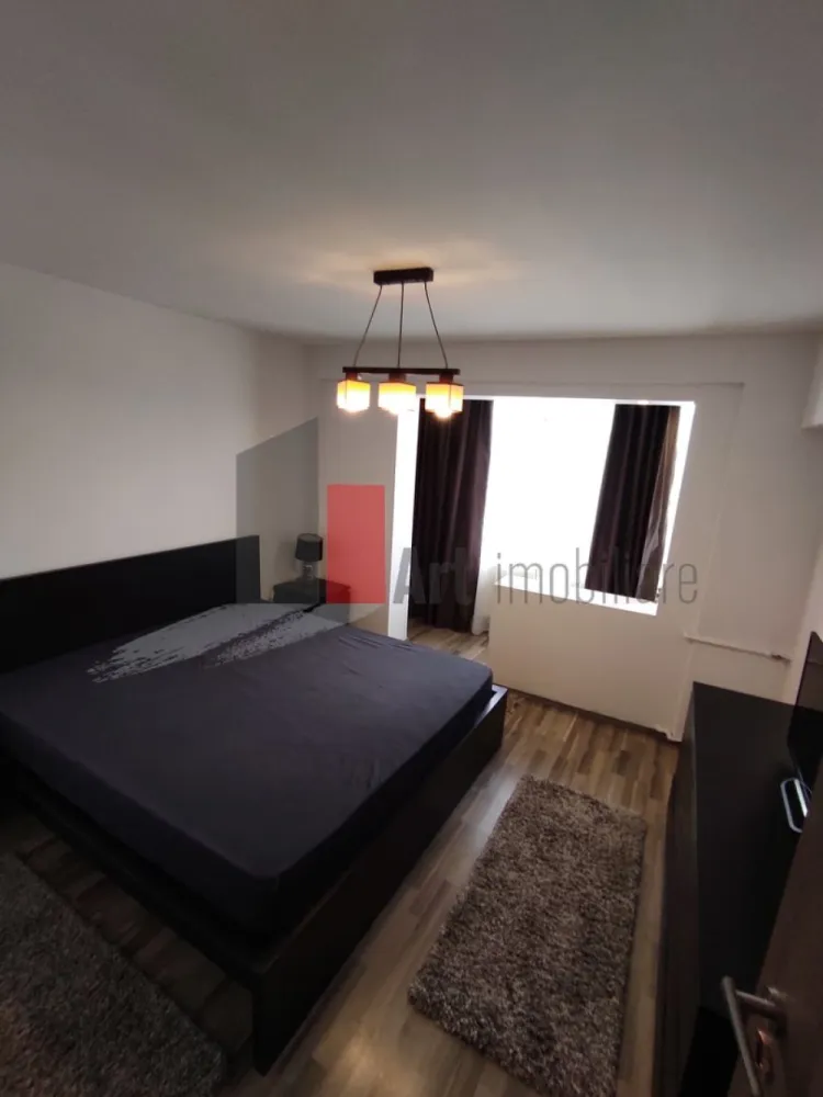 Apartament 3 camere de inchiriat zona Metrou Dristor