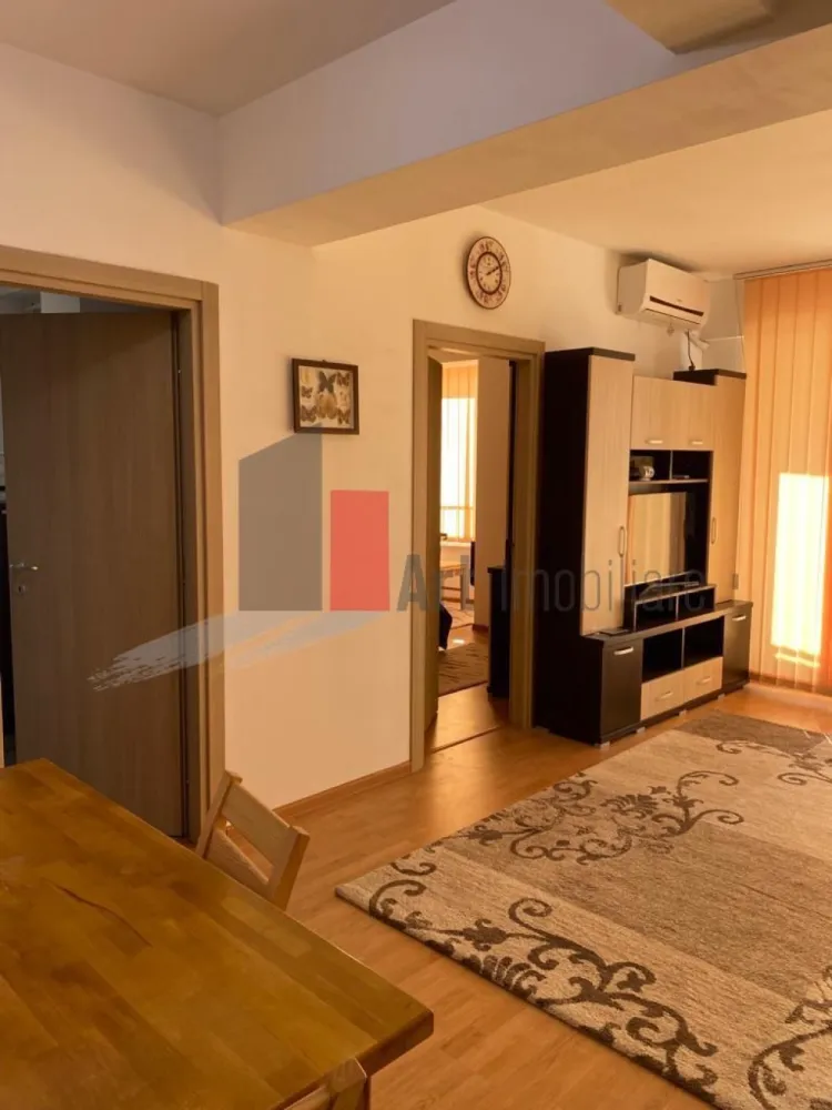 Apartament cu 2 camere de inchiriat-13 Septembrie-Sebastian-Prosper-cu centrala - Apartament cu 2 camere de inchiriat, in bloc nou, construit in 2017, complet mobilat, cu balcon deschis, centrala, aer conditionat, 2 TV, bucatarie inchisa, etajul 3 din 12, cu doua lifturi, balcon, suprafața 60 mp, Mega Image la parter, paza, sebastian intersecție cu 13 Septembrie- Piata Prosper. Metrou în apropiere, Academia Militară la 500 de metri, metrou la maxim 10 minute