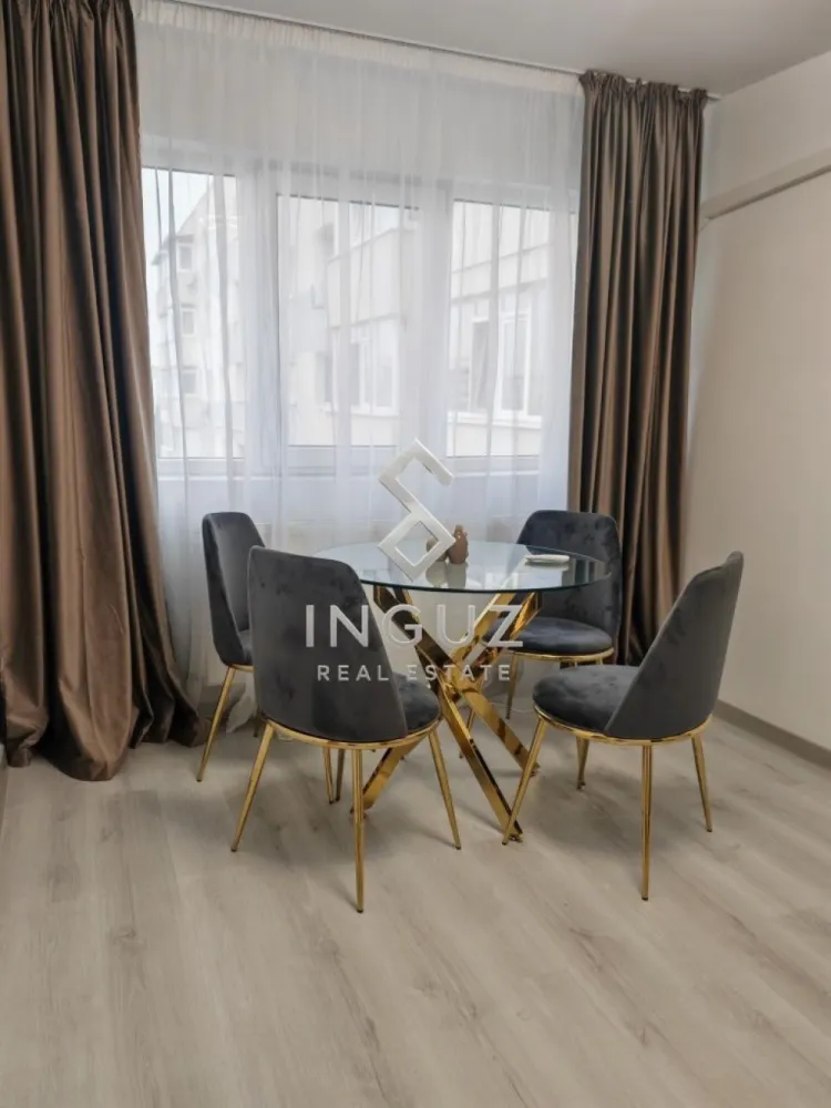 Apartament modern 3 camere – complet renovat – Doamna Ghica / Tei - Apartament modern 3 camere de închiriat – Doamna Ghica / Tei – Str. Ripiceni ⬇️ العربية ⬇️

600 € / lună | 48 mp | etaj 8/10

Apartament complet renovat, modern și luminos, situat într-un bloc reabilitat termic, curat și liniștit.

• 48 mp utili
• Etaj 8 din 10 cu lift
• 2 dormitoare separate
• Bucătărie separată
• Zonă elegantă de dining/living
• Baie cu boiler
• Aer condiționat
• Electrocasnice noi
• Mobilier modern
• Instalații refăcute
• Fără balcon

Poziționare excelentă:
• Aproape de Universitatea Tehnică de Construcții București
• Aproape de Parcul Tei
• Acces rapid către centru și Pipera
• Magazine, transport și zone verzi în apropiere

Ideal pentru cuplu, familie sau persoane care își doresc confort și liniște într-o zonă foarte bună.

شقة 3 غرف للإيجار – damna Ghica / Tei – شارع Ripiceni

600 يورو شهرياً | 48 متر | الطابق 8 من 10

شقة عصرية تم تجديدها بالكامل، تقع في بناية هادئة ونظيفة معزولة حرارياً.

• مساحة 48 متر
• طابق 8 من 10 مع مصعد
• غرفتا نوم منفصلتان
• مطبخ منفصل
• منطقة معيشة وطاولة طعام أنيقة
• حمام مع Boiler
• تكييف
• أجهزة كهربائية جديدة
• أثاث حديث
• تمديدات مجددة بالكامل
• بدون بلكون

موقع ممتاز:
• قريب من جامعة الهندسة والإنشاءات
• قريب من حديقة Tei
• وصول سريع إلى الوسط وPipera
• مواصلات، محلات وخدمات قريبة

مناسبة للعائلات أو الأزواج أو للأشخاص الباحثين عن الراحة والهدوء.