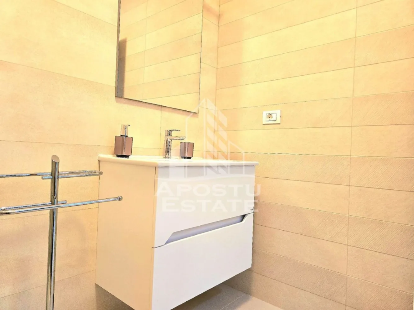Apartament premium de inchiriat Adora Park