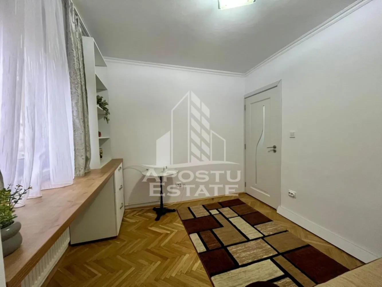 Apartament 3 camere de inchiriat, zona Complex studentesc, Timisoara